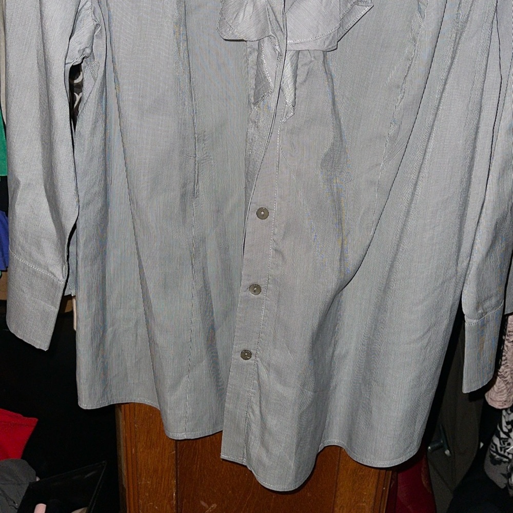 Lafayette 148 New York blouse - Picture 2 of 6